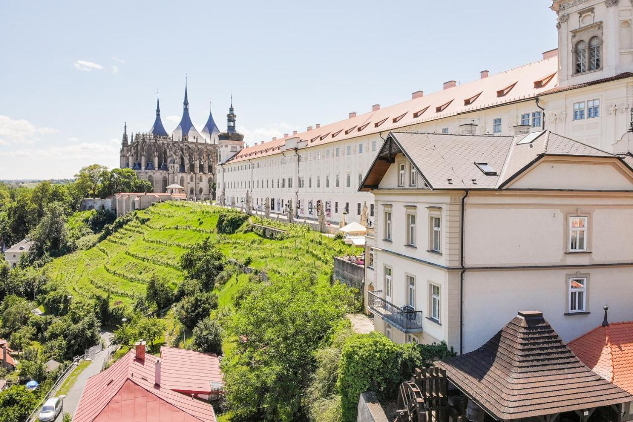 Vila U Varhanare Kutna Hora Bagian luar foto