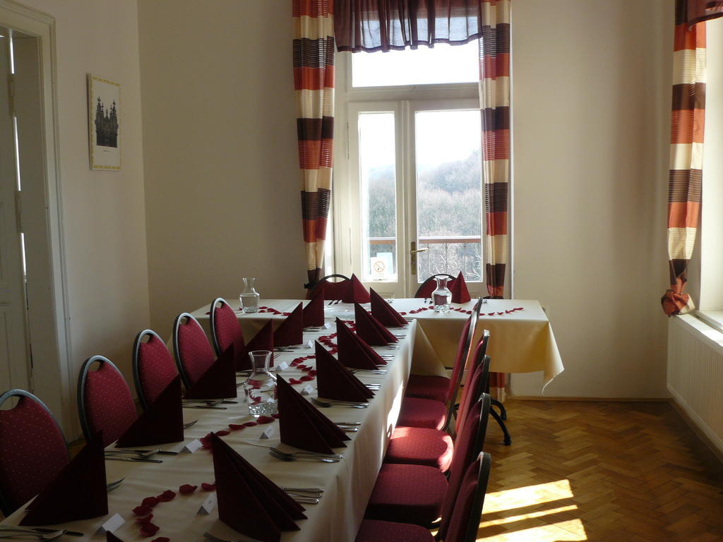 Vila U Varhanare Kutna Hora Bagian luar foto
