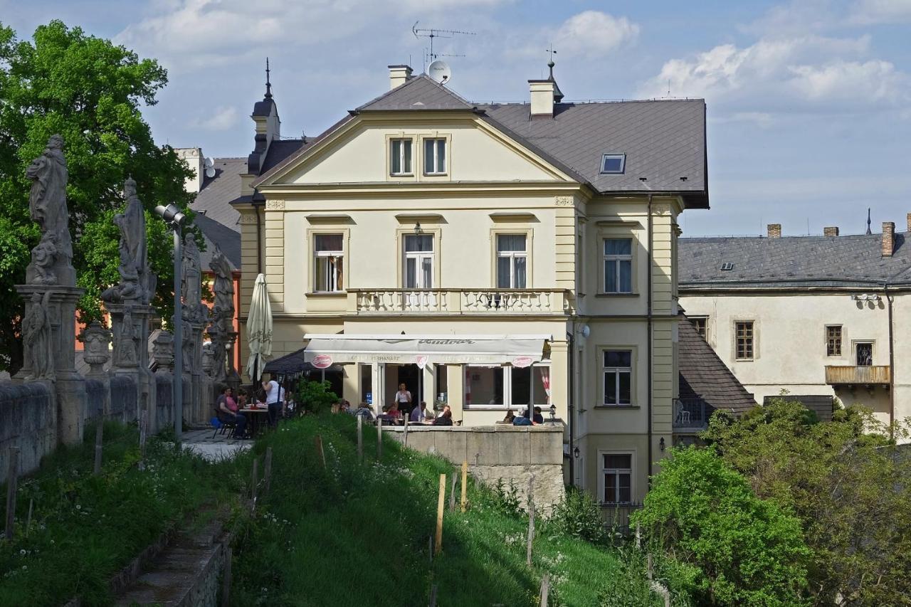 Vila U Varhanare Kutna Hora Bagian luar foto